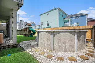 1333 N Meyer Ave, Seabrook, TX 77586 - Photo 6