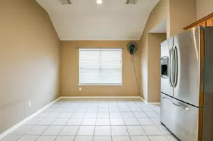 5104 N Big Spring Dr, Pearland, TX 77584 - Photo 12