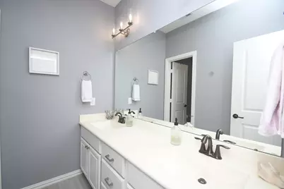 6304 Wood Creek Lane, League City, TX 77573 - Photo 6