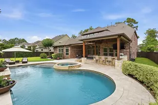 195 S Thatcher Bend Cir, The Woodlands, TX 77389 - Photo 42