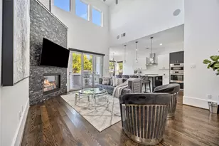 2310 Althea Dr, Houston, TX 77018 - Photo 2