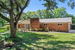 616 Cannan Dr, Angleton, TX 77515 - Photo 38