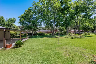 616 Cannan Drive, Angleton, TX 77515 - Photo 34