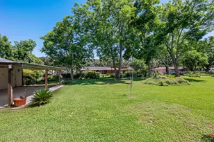 616 Cannan Dr, Angleton, TX 77515 - Photo 34