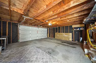 11502 Village Pl Dr, Houston, TX 77077 - Photo 26