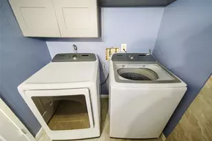 11502 Village Pl Dr, Houston, TX 77077 - Photo 20