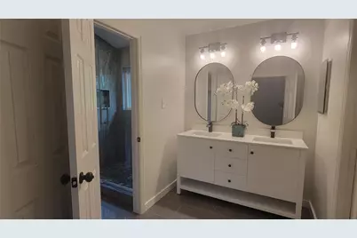 16911 Elmwood Glen Court, Houston, TX 77095 - Photo 14