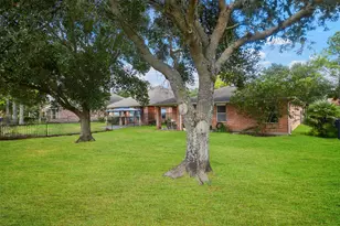 10318 Lyndon Meadows Dr, Houston, TX 77095 - Photo 22