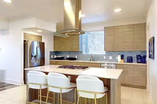 2023 Rosedale St, Houston, TX 77004 - Photo 12