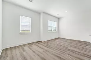4604 Indie Hts Ln, Houston, TX 77018 - Photo 14