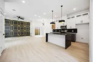 4601 Newberry St, Houston, TX 77051 - Photo 4