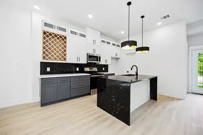 4601 Newberry Street #A, Houston, TX 77051 - Photo 10