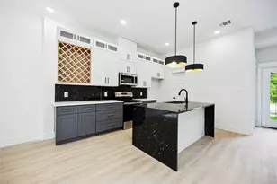 4601 Newberry St, Houston, TX 77051 - Photo 10