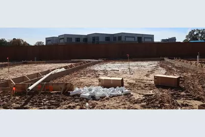 16033 Hayes Park Drive, Houston, TX 77079 - Photo 6