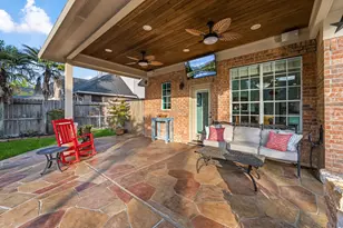 2439 Riverway Oak Dr, Kingwood, TX 77345 - Photo 8