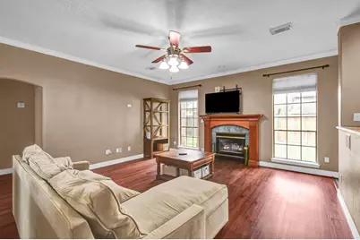 61 Parsley Court, Lake Jackson, TX 77566 - Photo 2