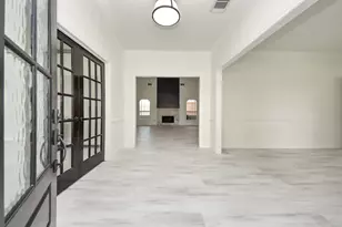 3002 Kathleen Dr, Baytown, TX 77523 - Photo 2