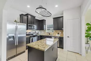 9043 Nina Rd, Conroe, TX 77304 - Photo 8