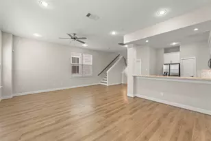 603 Link Rd, Houston, TX 77009 - Photo 10