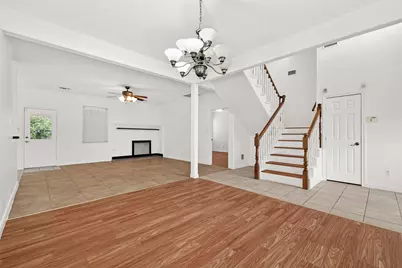 16118 Craigshire Court, Spring, TX 77379 - Photo 10