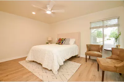 11636 Village Place Drive #321, Houston, TX 77077 - Photo 18