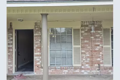12738 Shannon Hills Drive, Houston, TX 77099 - Photo 4