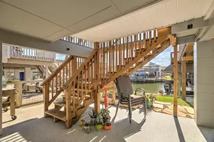 959 Bonita St, Bayou Vista, TX 77563 - Photo 4