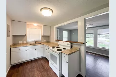 18027 W Clover Lane, Alvin, TX 77511 - Photo 12