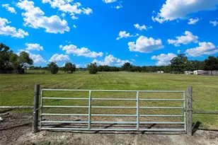 18027 W Clover Ln, Alvin, TX 77511 - Photo 24