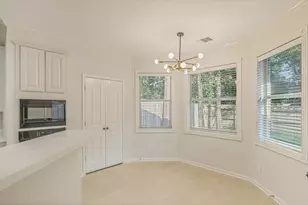 71 N Queenscliff Cir, The Woodlands, TX 77382 - Photo 16
