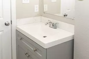 108 Chandler Dr, Baytown, TX 77521 - Photo 14