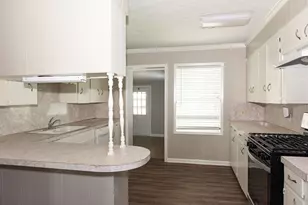 108 Chandler Dr, Baytown, TX 77521 - Photo 24