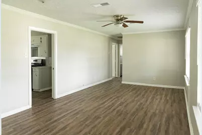 108 Chandler Drive, Baytown, TX 77521 - Photo 8