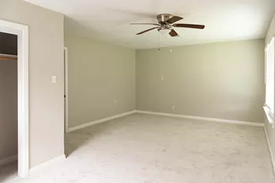 108 Chandler Drive, Baytown, TX 77521 - Photo 10