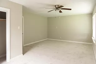 108 Chandler Dr, Baytown, TX 77521 - Photo 10