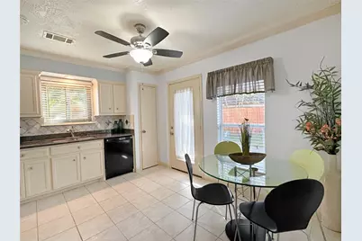 10707 Misty River Drive, Houston, TX 77086 - Photo 8