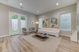 911 W 35th St, Houston, TX 77018 - Photo 6