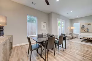 911 W 35th St, Houston, TX 77018 - Photo 16