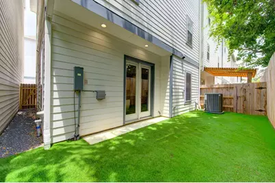 911 W 35th Street #D, Houston, TX 77018 - Photo 20