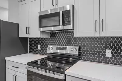 402 W Stewart Street #A, Willis, TX 77378 - Photo 8