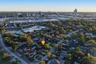 9765 Westview Dr, Houston, TX 77055 - Photo 6