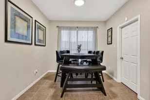 25710 Crisp Spring Ln, Spring, TX 77373 - Photo 8