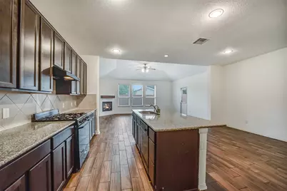 903 Willowick Bay Drive, Houston, TX 77090 - Photo 10
