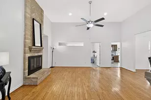 9206 Kirkleigh St, Spring, TX 77379 - Photo 6