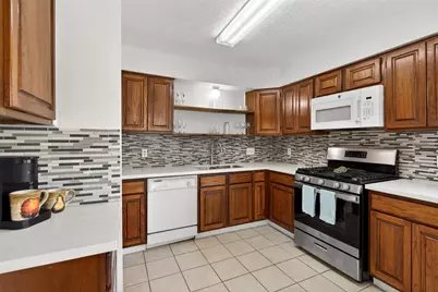 9206 Kirkleigh Street, Spring, TX 77379 - Photo 14