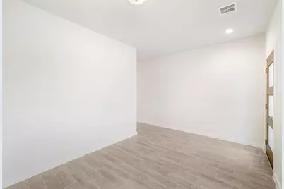 770 Dewberry Road, La Marque, TX 77568 - Photo 4