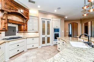 12316 Oak Bend Cir, Conroe, TX 77304 - Photo 14