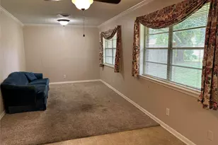 503 Garden Way Ln, Pasadena, TX 77503 - Photo 8