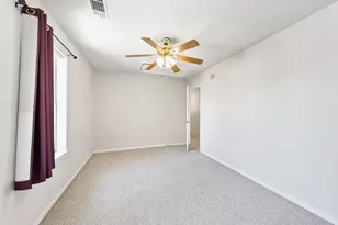 17103 Canterbury Green Ct, Sugar Land, TX 77498 - Photo 22