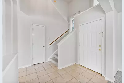 17103 Canterbury Green Court, Sugar Land, TX 77498 - Photo 12